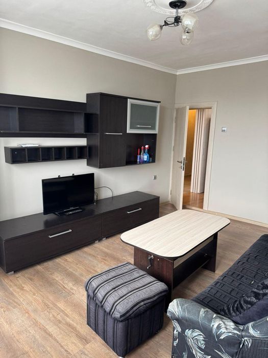 Двустаен, под наем, ж.к Изгрев