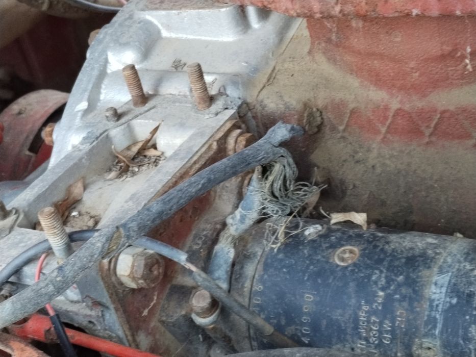 Дт75.булдозер...