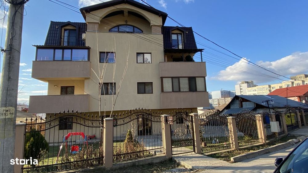Apartament 2 CD Poitiers Frumoasa Bloc nou Parcare Curte privata