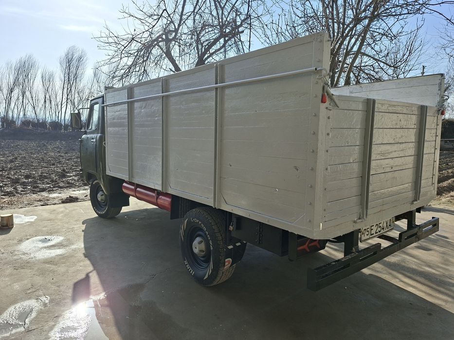 Уаз юк машинаси сотилади