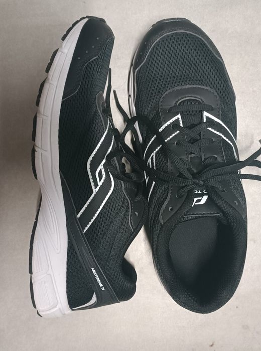 Маратонки Pro Touch