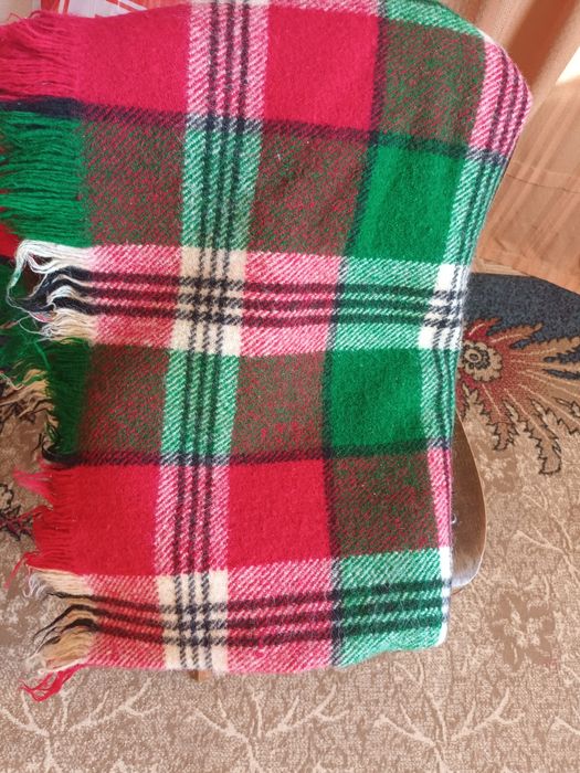 Нови Вълнени одеала