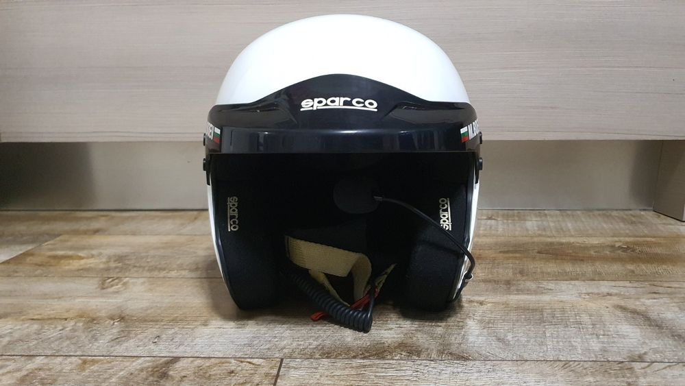 Каска SPARCO с валидна хомологация