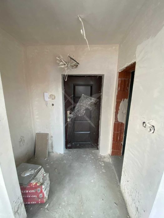 Продава се Едностаен апартамент в Пловдив, Тракия - 67 кв.м за 971 €/кв.м - Снимка #4