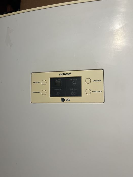 Продам рабочий холодильник