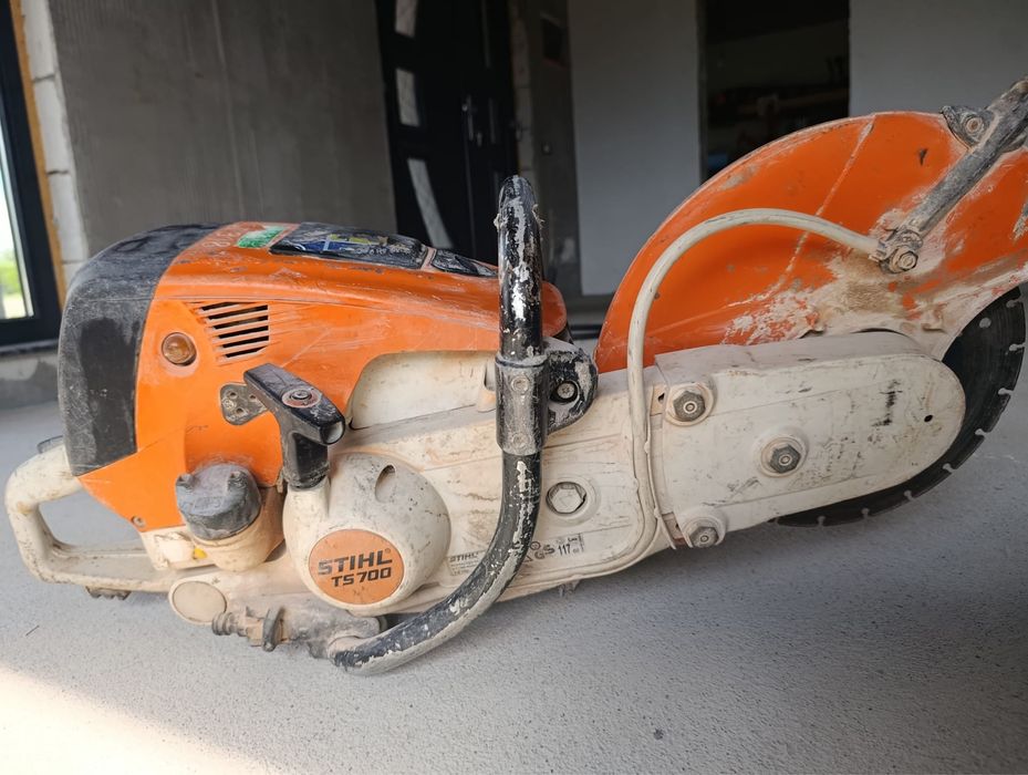 Sthil 700  cu dou lame de schimb