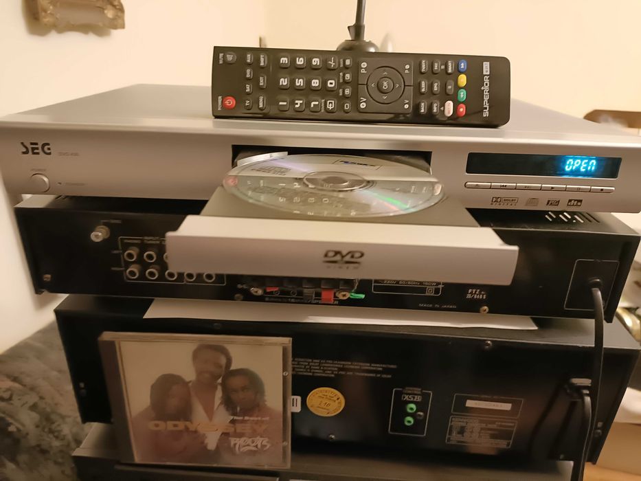 DVD player SEG  430-II cu telecomanda 4.1