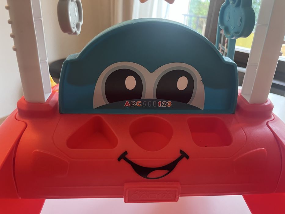 Проходилка Mattel Fisher Price, звука е на немски, изброява цифри и др