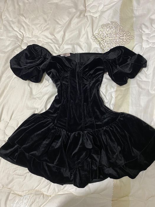 продаются платья