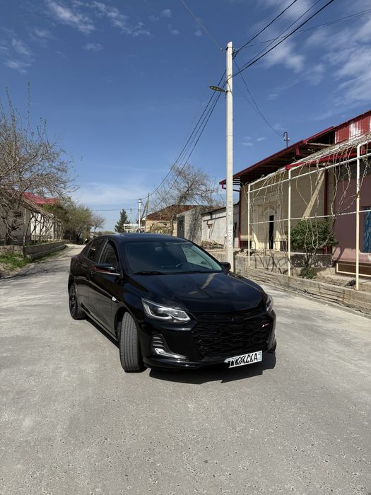 Срочно оних red line сотилади