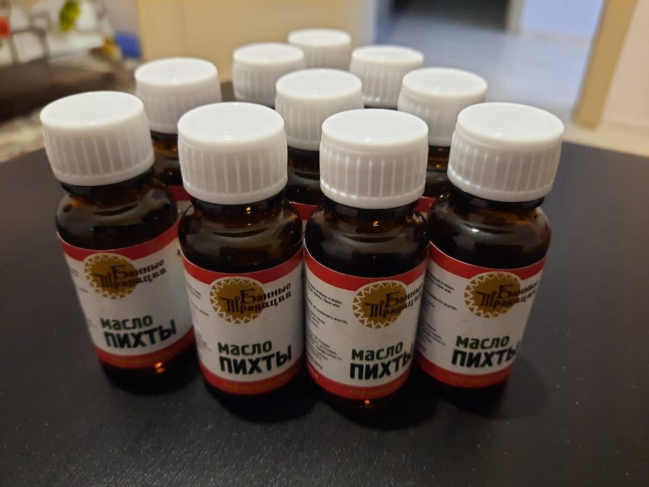 Эфирное масло пихты и шапки для бани