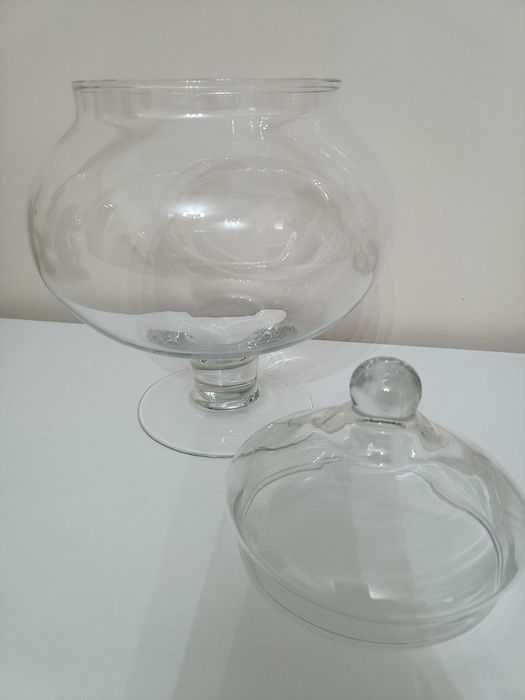 Recipient pentru bezele Nou