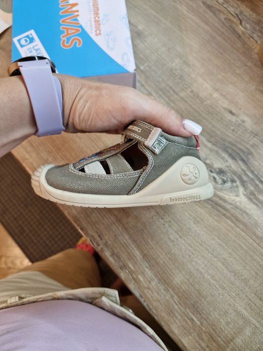 Сандали Biomecanics 22 номер