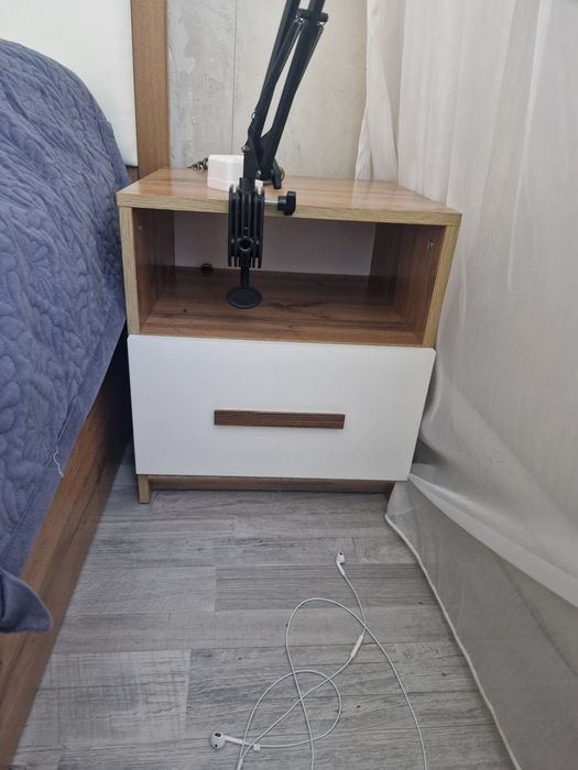 Продам спальный гарнитур