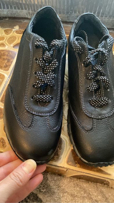 красовки коженные