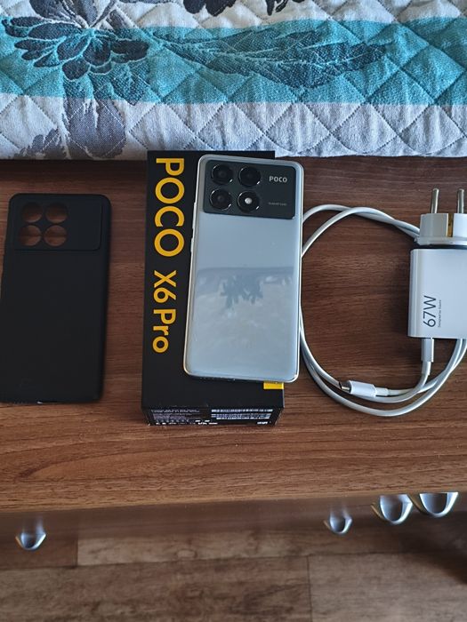 Продам Poco x6 pro 12/512gb