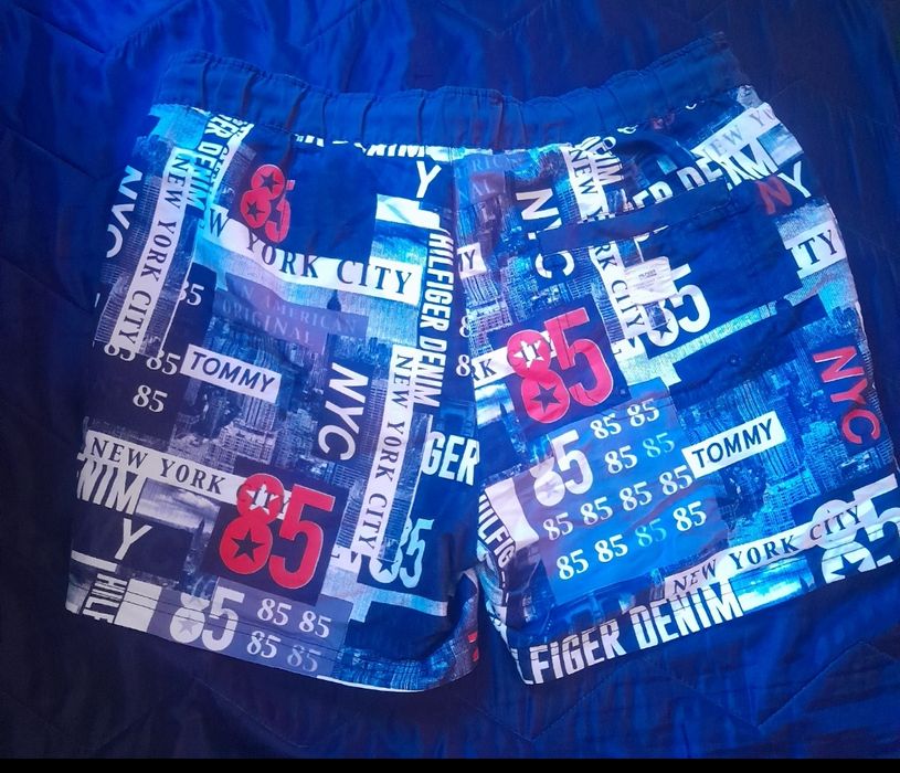 Мъжки къси оригинални  панталонки HILFIGER