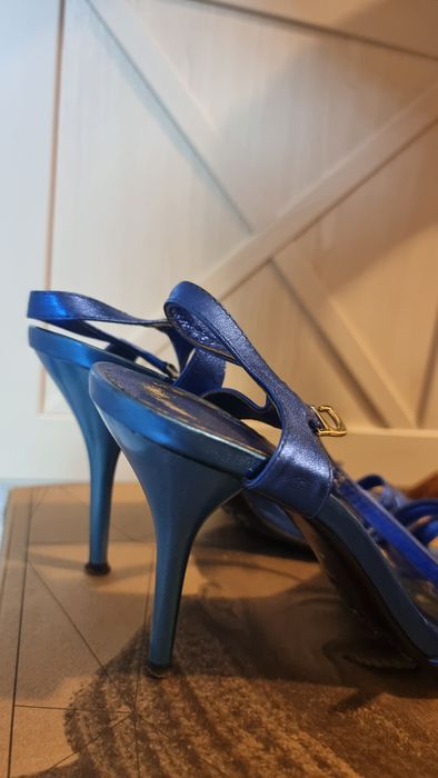 Босоножки синий металик