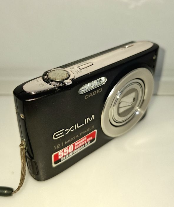 Casio Exilim EX-Z400 компактен дигитален фотоапарат