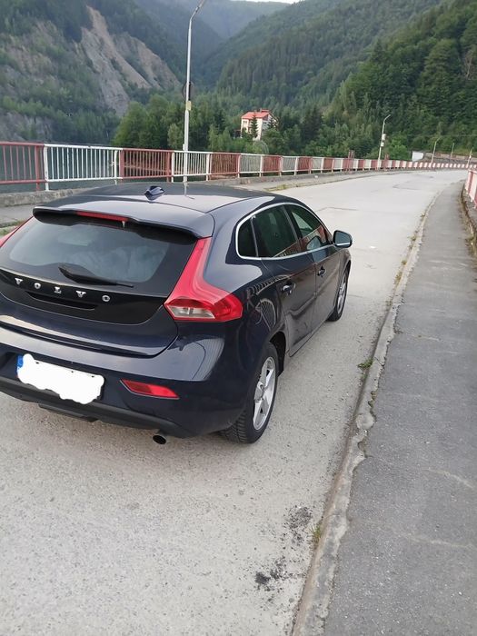 Volvo  V40  D4 2.0Diesel