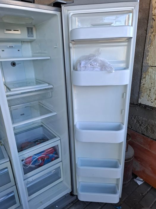 Продам холодильник