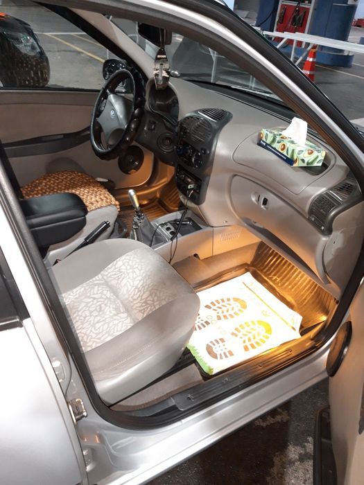 продаеться калина 1118 в хорошем состояний