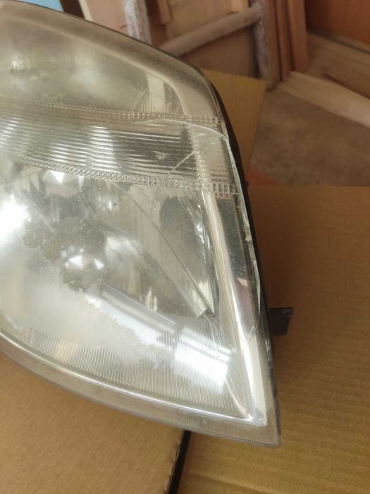 Оригинални Фарове Пежо Партнер 2010г., 1,6 HDI, употребявани