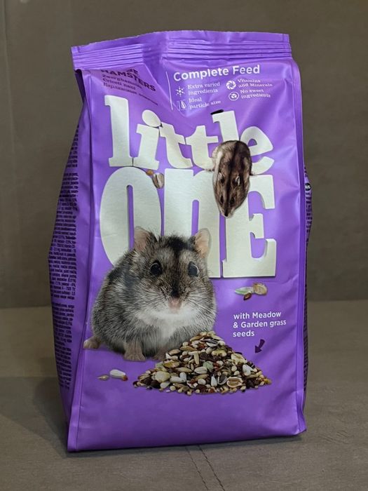 Продам хомяков с клеткой