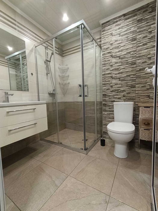 Дава се под наем Четиристаен апартамент в Сандански - 80 кв.м за 462 € - Снимка #13