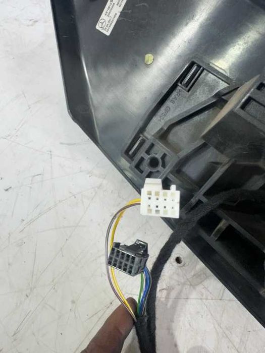 Oglinda dreapta MERCEDES SPRINTER W 910 cod piesa A910081 09001
