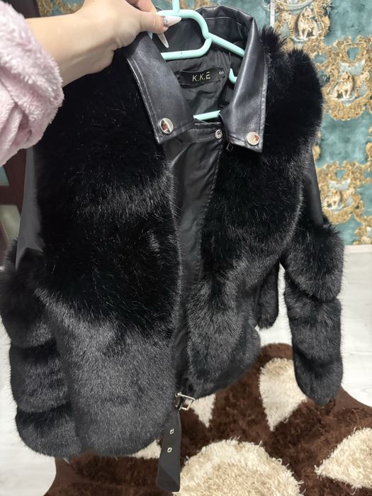 Haina blana artificiala