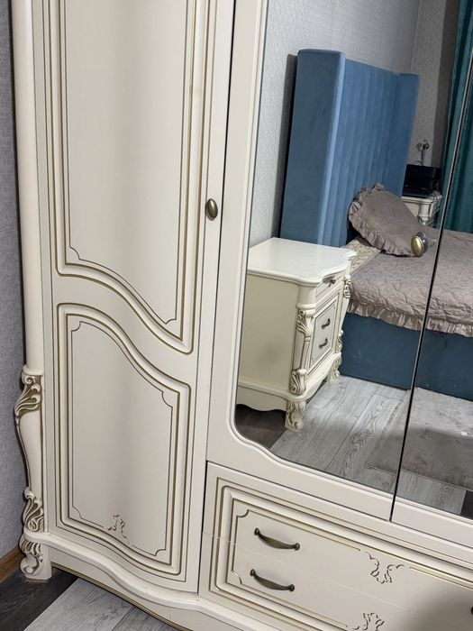 Спальный гарнитур Кассандра