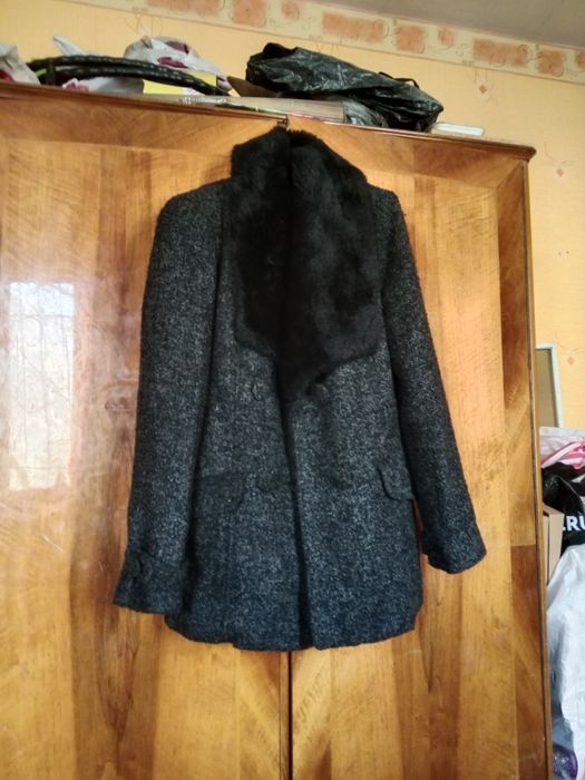 Продам пальто, куртки,плащ