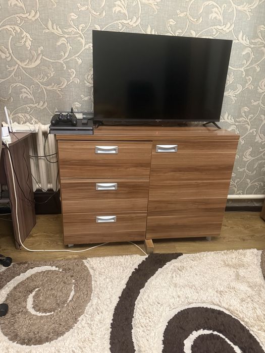 Продам шкафы б/у с зеркалами