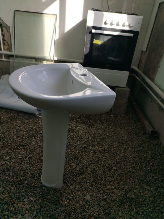 Продаётся керамические раковины 4 шт