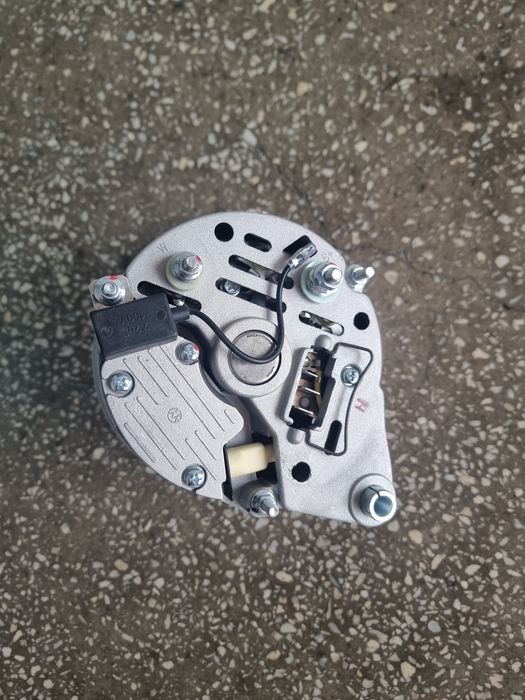 Alternator nou tractor David Brown