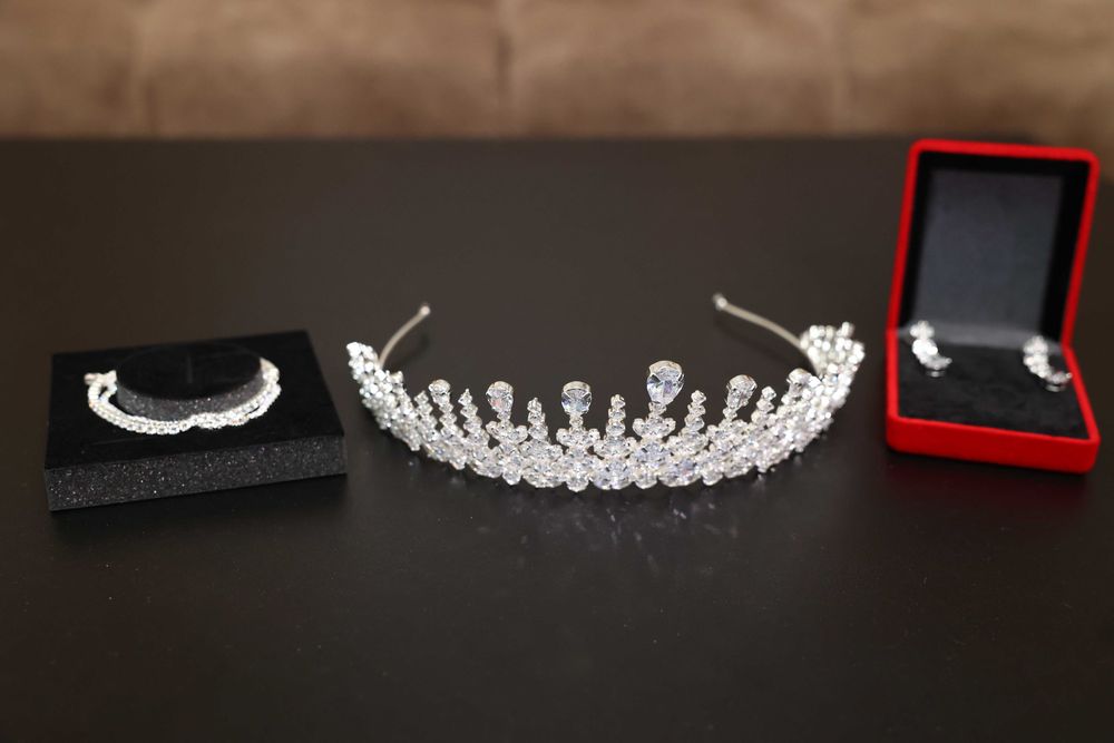 !!! ROCHIE MIREASA !!! creata pe comanda in Istanbul ( DIADEMA CADOU )