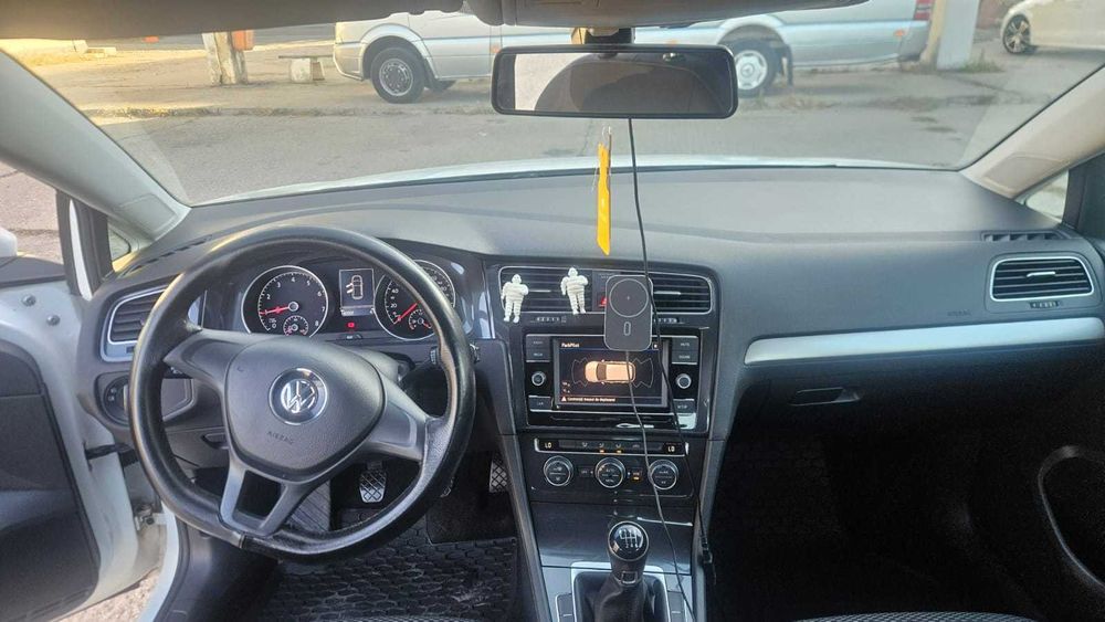 Autoturism Volkswagen Golf