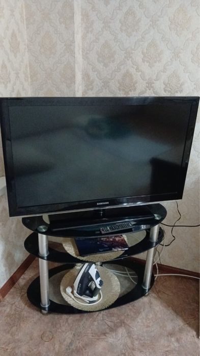 Продам Телевизор Самсунг