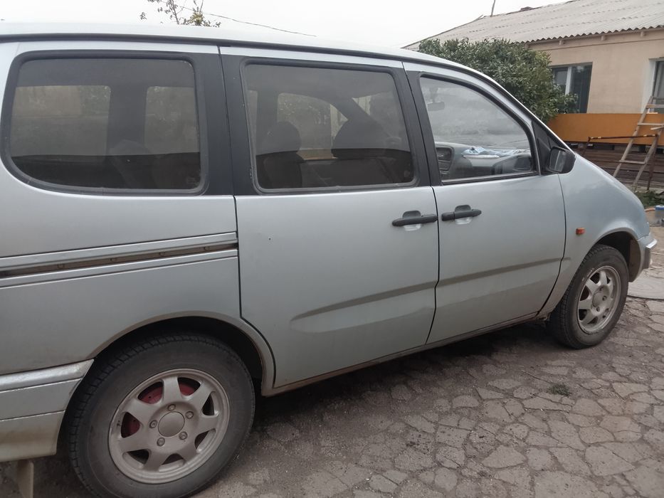 Продам Нива 2120