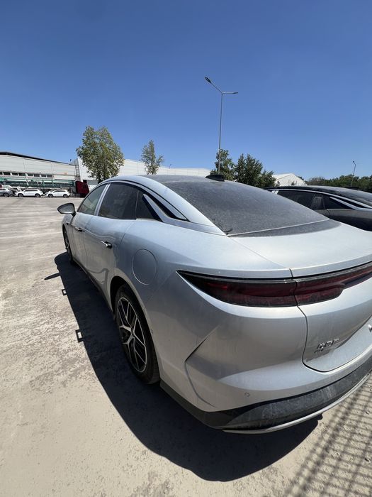 BYD Xan L 0-100 2,7secund