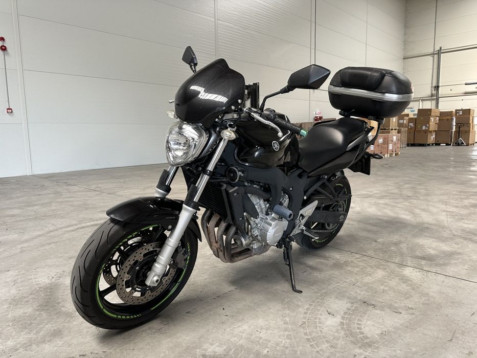 Vând Yamaha fz6!