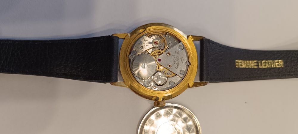 Позлатени руски часовници Raketa