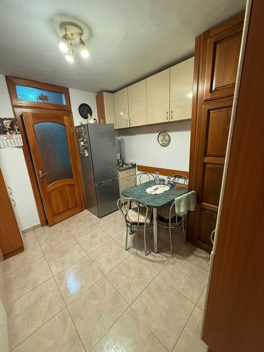 Proprietar vând apartament 4 camere, ultracentral, parter înalt – Lugoj, Corneliu Coposu