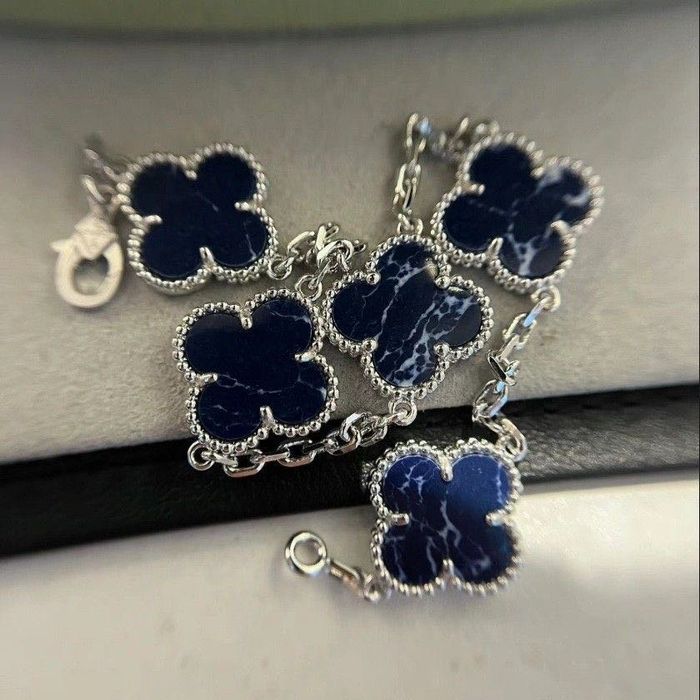 Позлатени гривни 750/18К