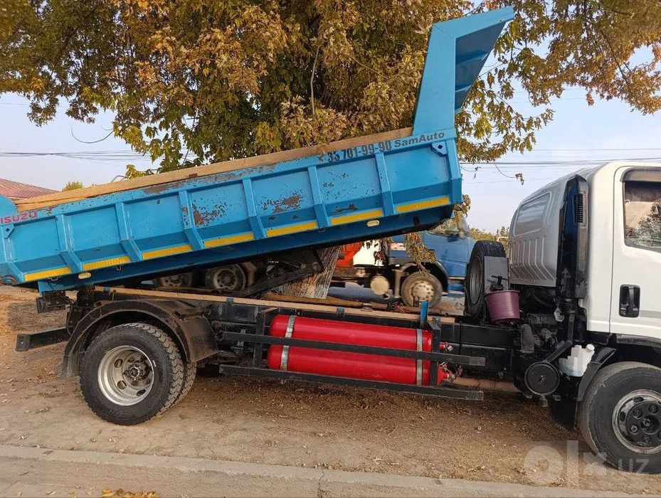 Isuzu samasval 2012 yil