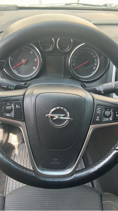 OPEL Astra 2012 — imagine 5