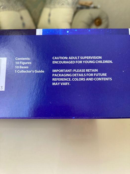 набор игрушек из фильма с Леброном