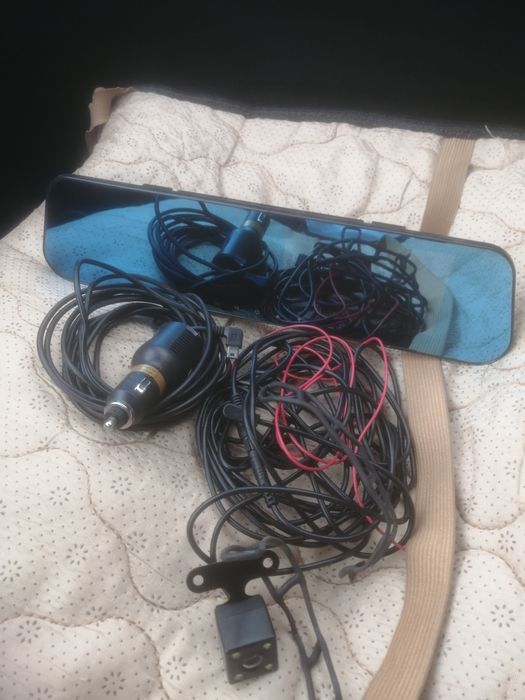 Видео регистратор три в одном