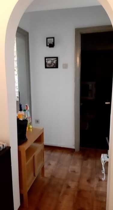 Дава се под наем Тристаен апартамент в София, Център - 65 кв.м за 750 € - Снимка #3